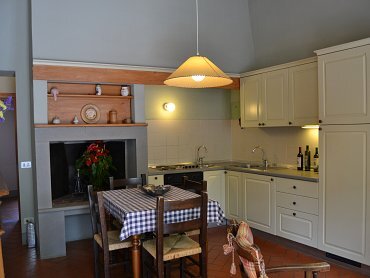 2 Casa al bosco cucina