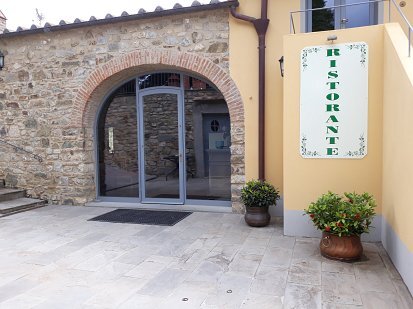 1 Foto ingresso ristorante